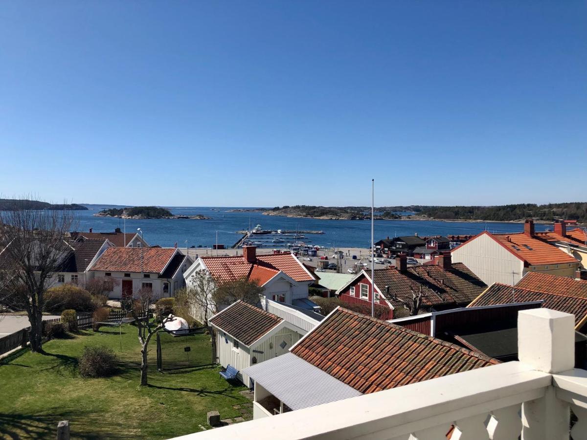 Vacker Vaning Med Havsutsikt I Stroemstads Centrum. Eksteriør bilde