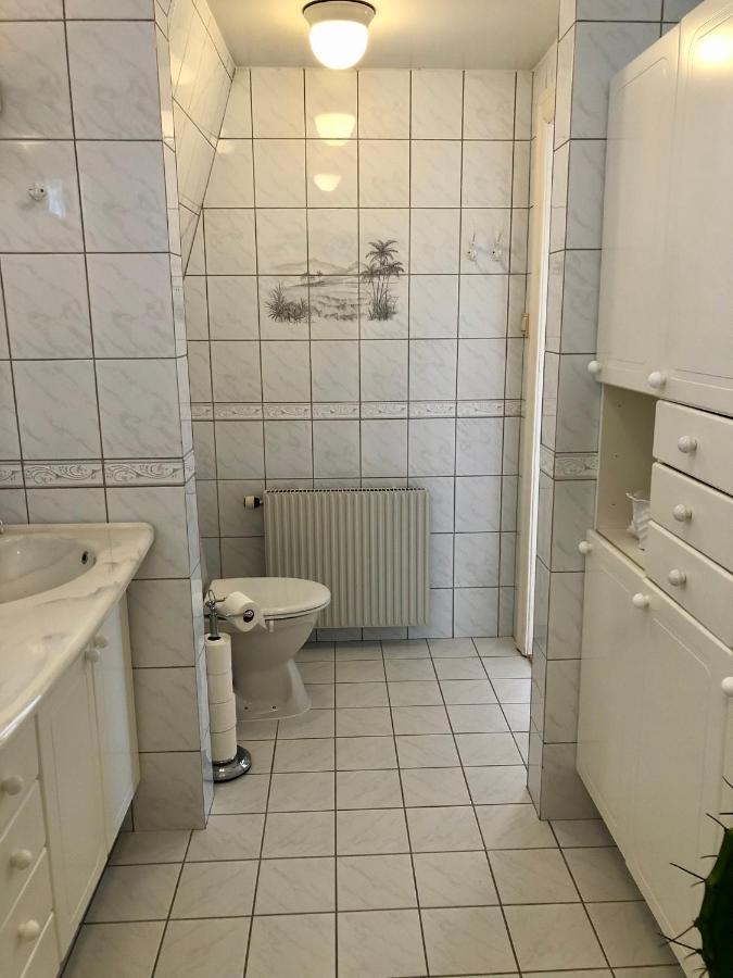 Vacker Vaning Med Havsutsikt I Stroemstads Centrum. Eksteriør bilde